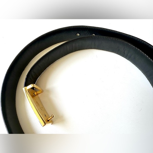 Stingray Skin Black Textured Belt with Gold & Silver Buckle 34”
Unisex main image 9